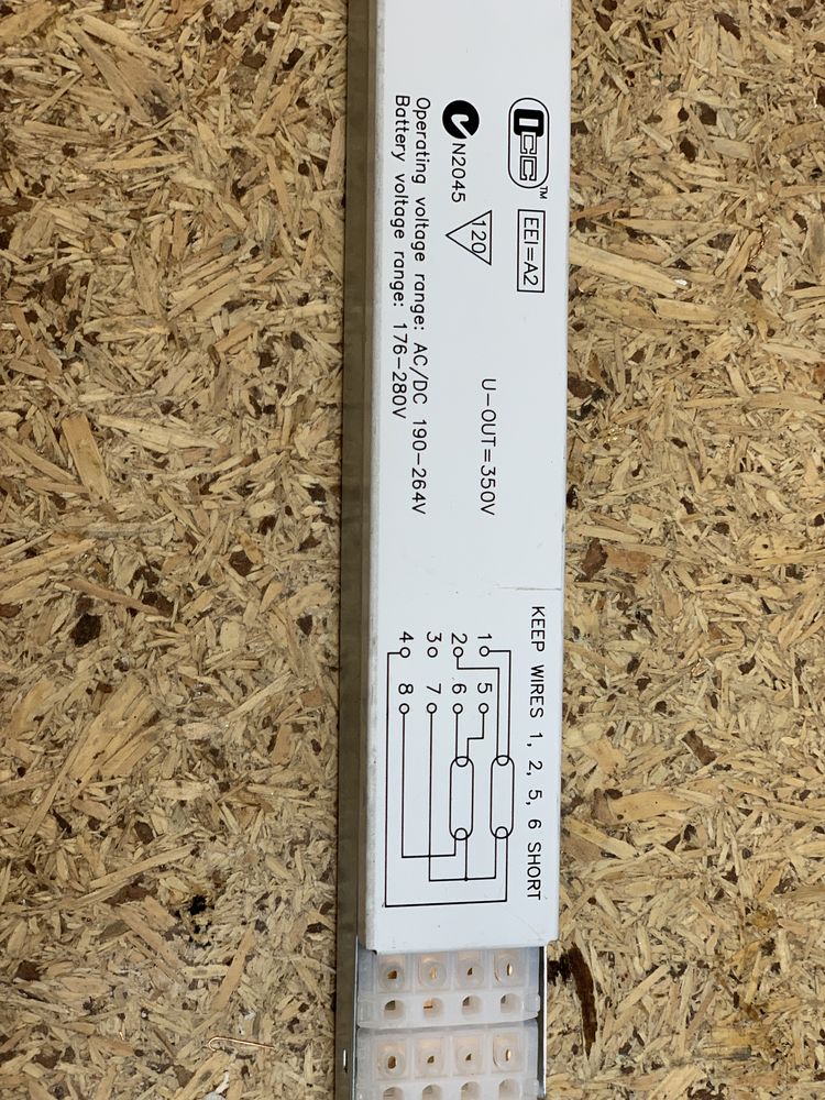 Stateczniki statecznik elektroniczny Helvar EL2x24s