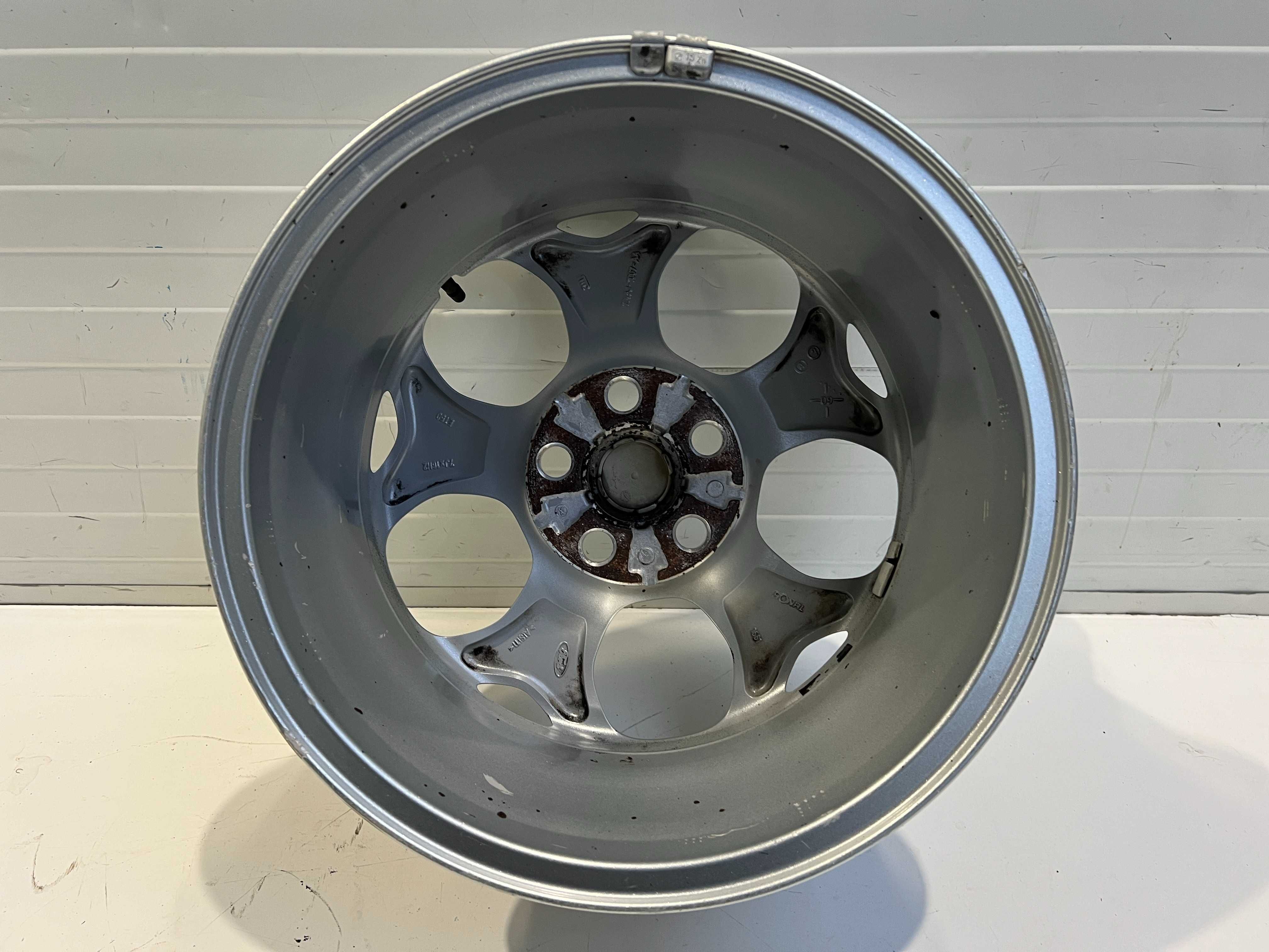 Felga Ford Mondeo Mk4 7J ET50 16" 5x108