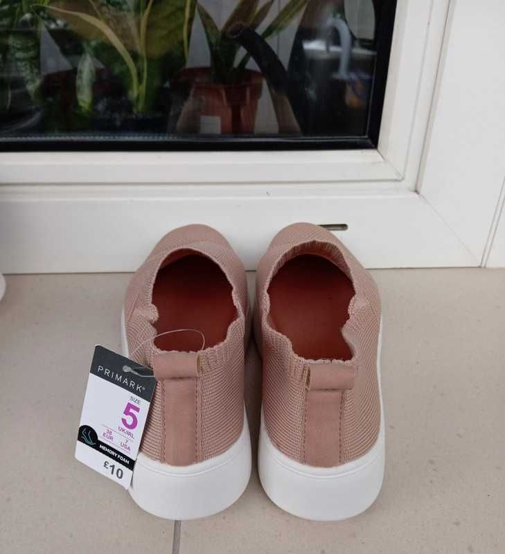 Nowe tenisówki buty Primark, Memory Foam, rozmiar 38