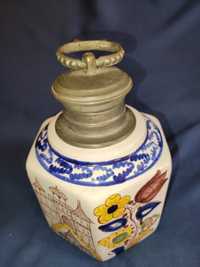 Porcelanowa butelka dzban sześciokątny sygnatura XVIII/XIX w porcelana
