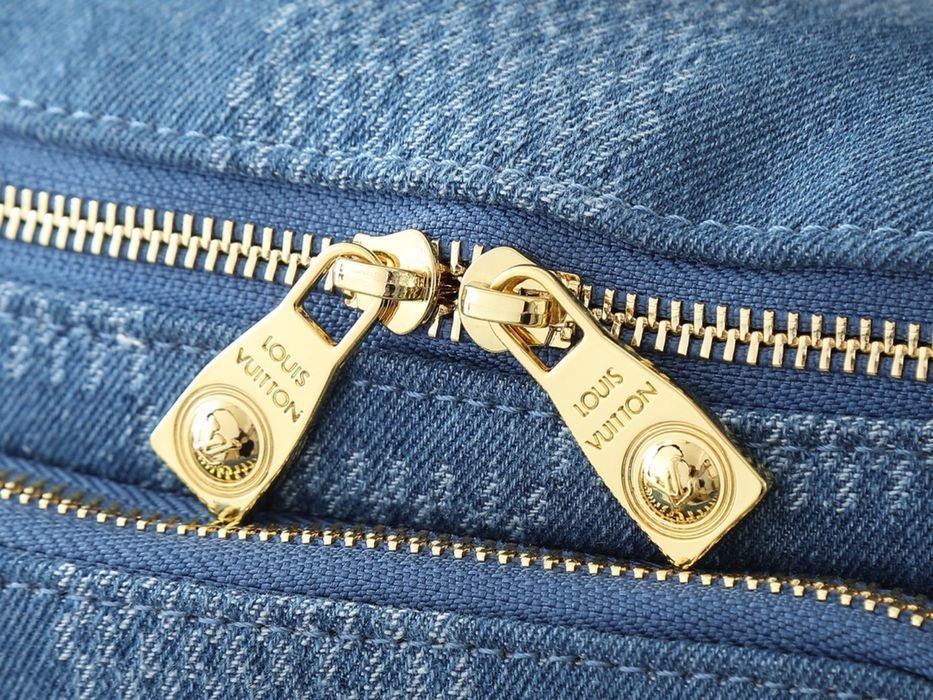 LOUIS VUITTON бананка голубая мужская синяя джинсовая кожаная оригинал