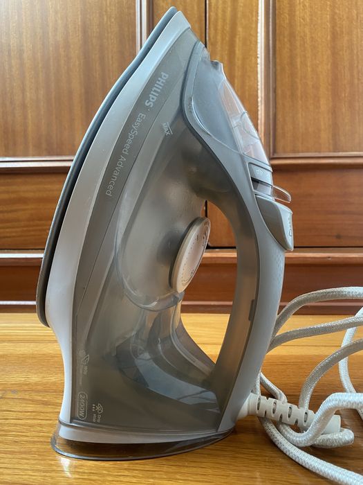 Ferro de engomar philips