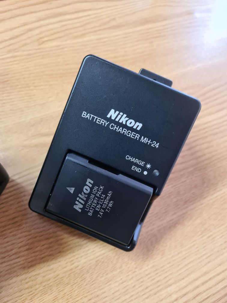 Camara Nikon D5100 com 2 lentes