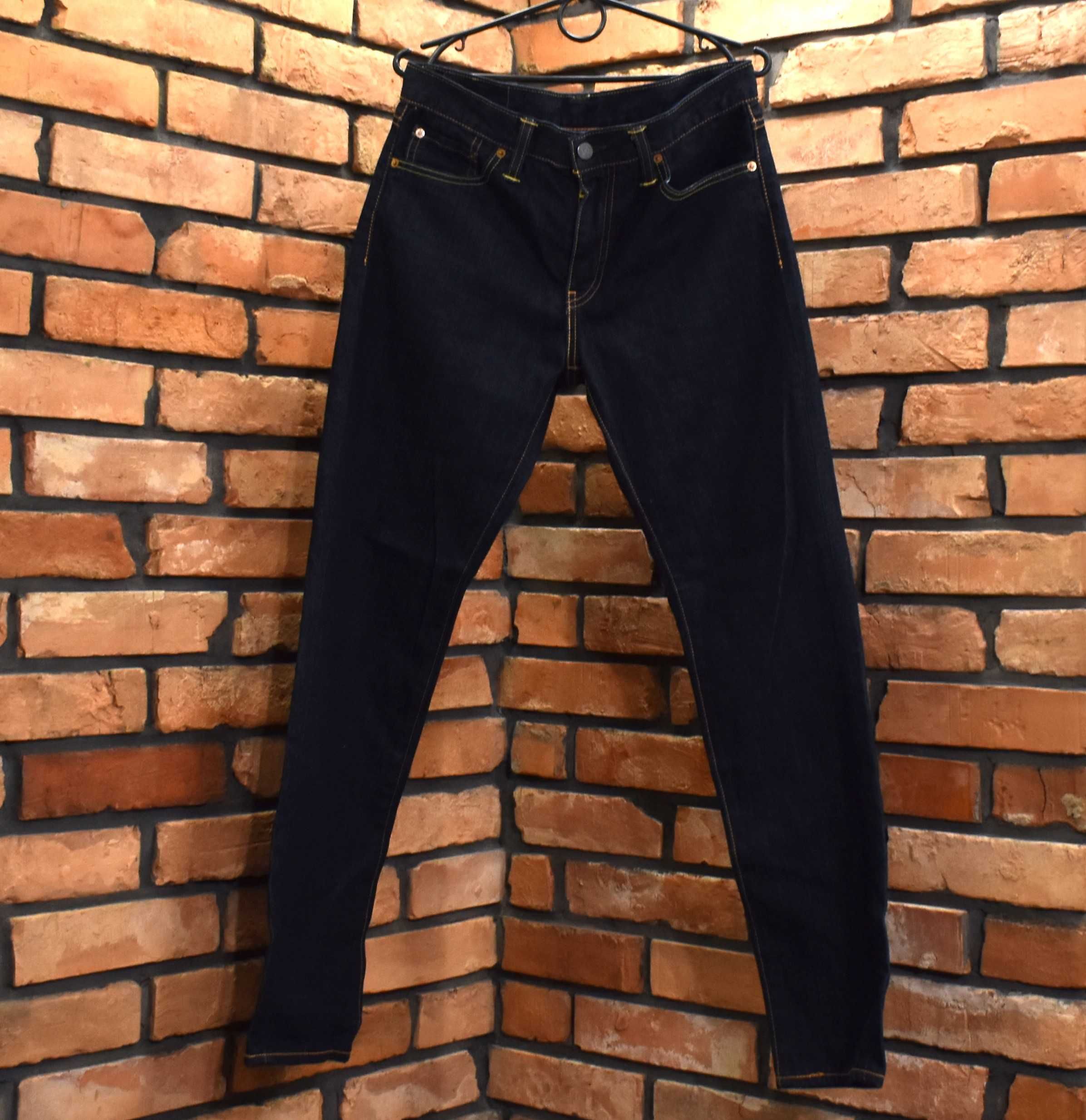 Levi's 511 granatowe spodnie jeansy oryginał jak nowe W30 L30