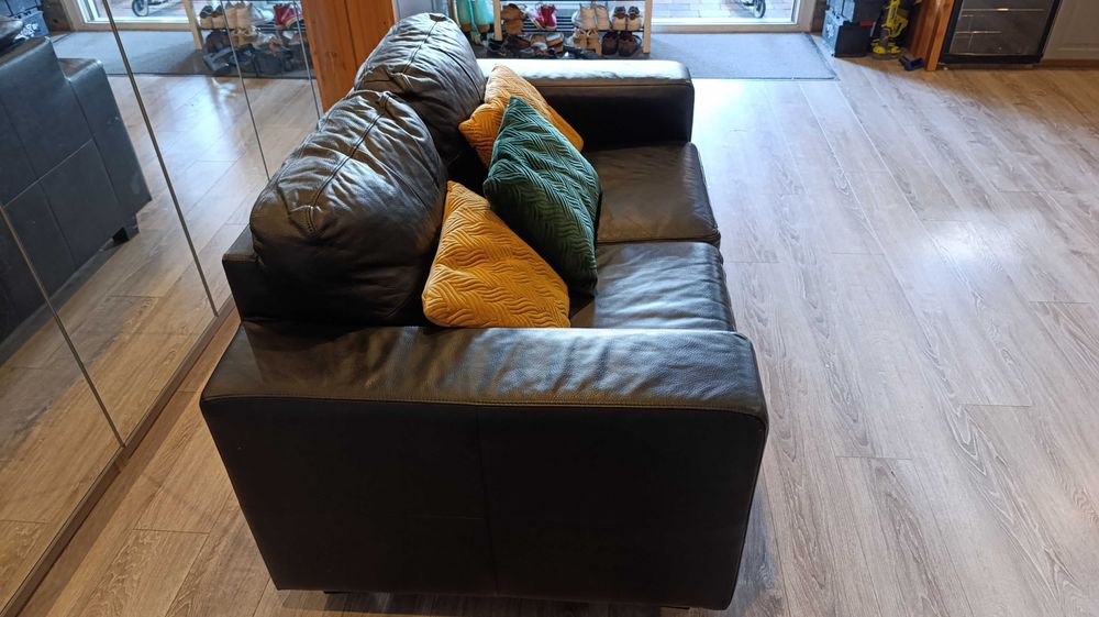 Sofa IKEA SKOGABY – skórzana, 2-osobowa NOWA