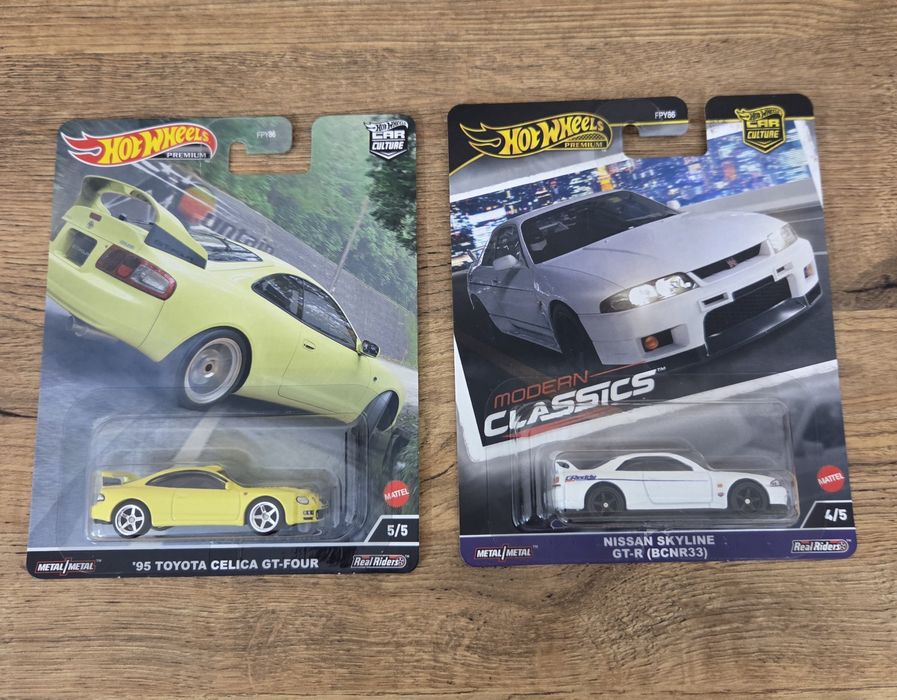 Hot wheels Premium Nissan Skyline G-TR , Toyota Celica GT - FOUR