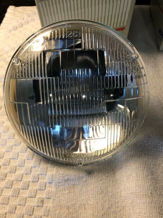 Lampa Żarówka Wagner H5001 H4000 komplet