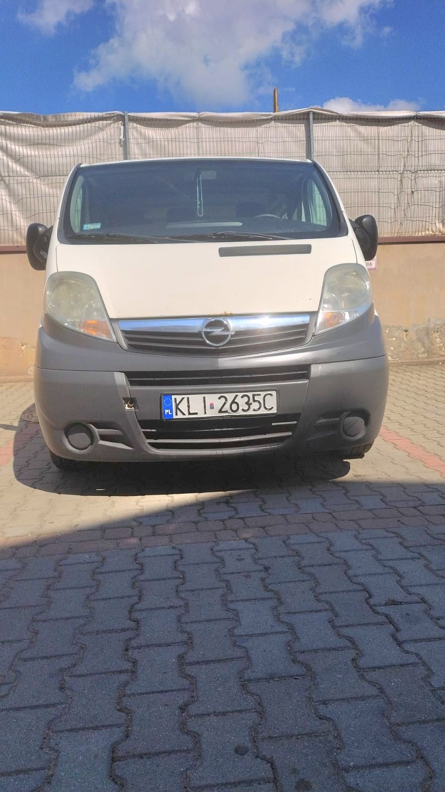 Opel vivaro 2007 r 2.0 d 9 osobowy