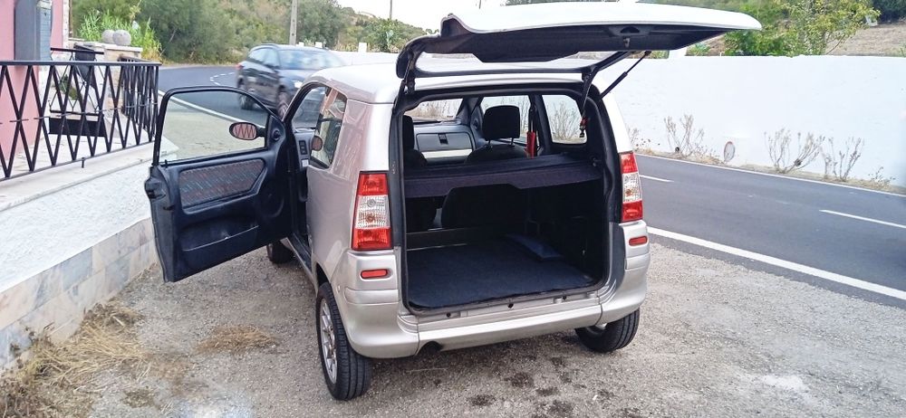 Microcar Aixam Cinzento