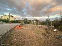 Terreno na estrada entre a vila e aldeia - 1950m2 - 60 000€