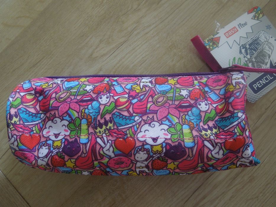 Zestaw szkolny plecak 923684 + piórnik 924067 Easy Flow - nowy!