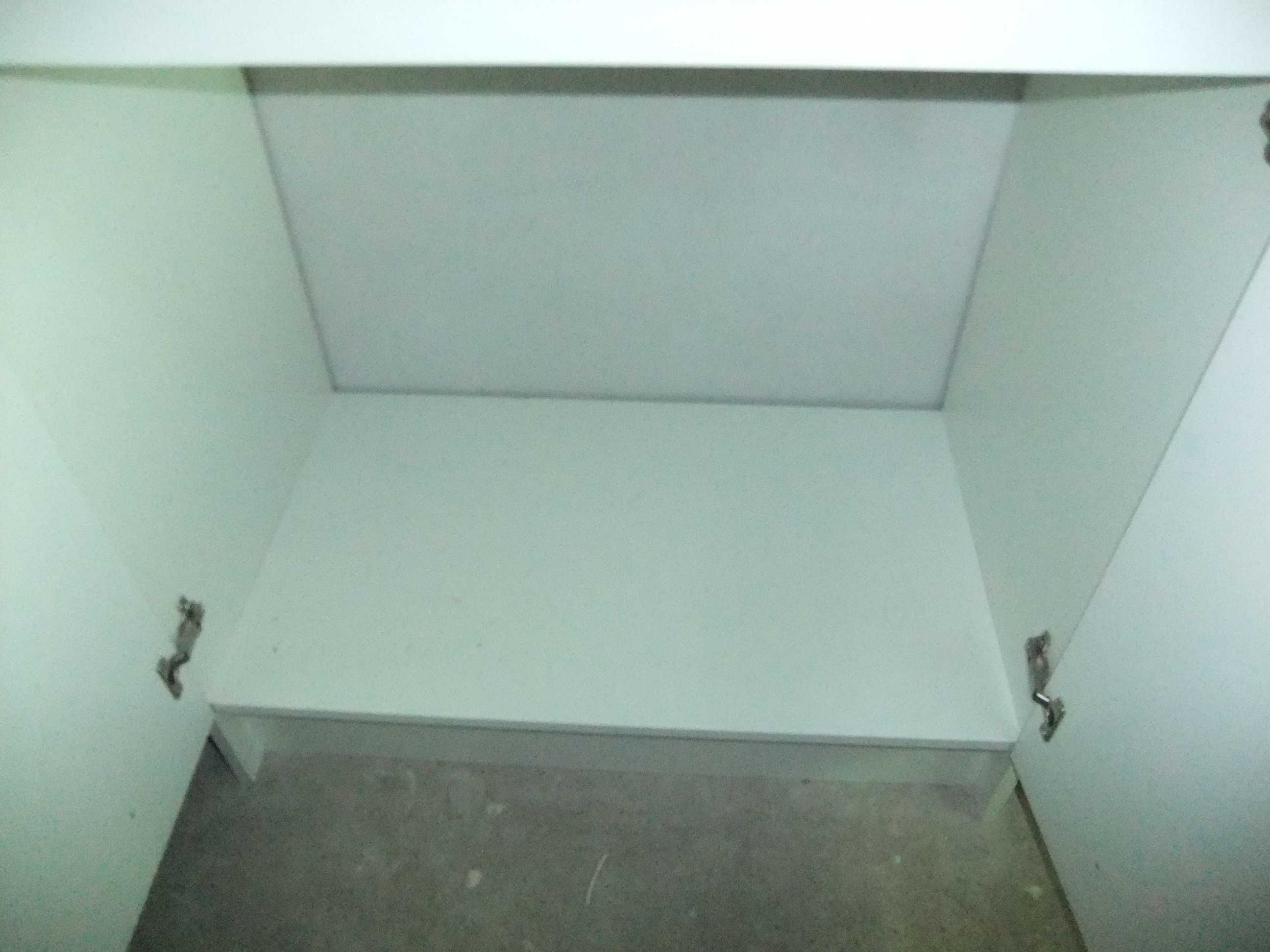 ładna szafka pod zlewozmywak jak nowa