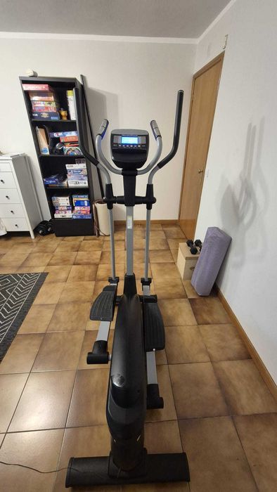 Elíptica NordicTrack C 7.5 - Sensores Cardíacos + entrada Mp3/Ipod