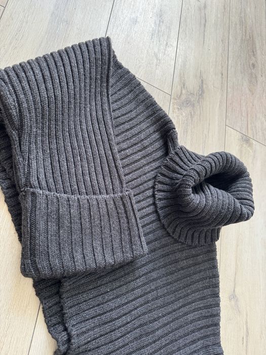 Кофта фешеніста светер