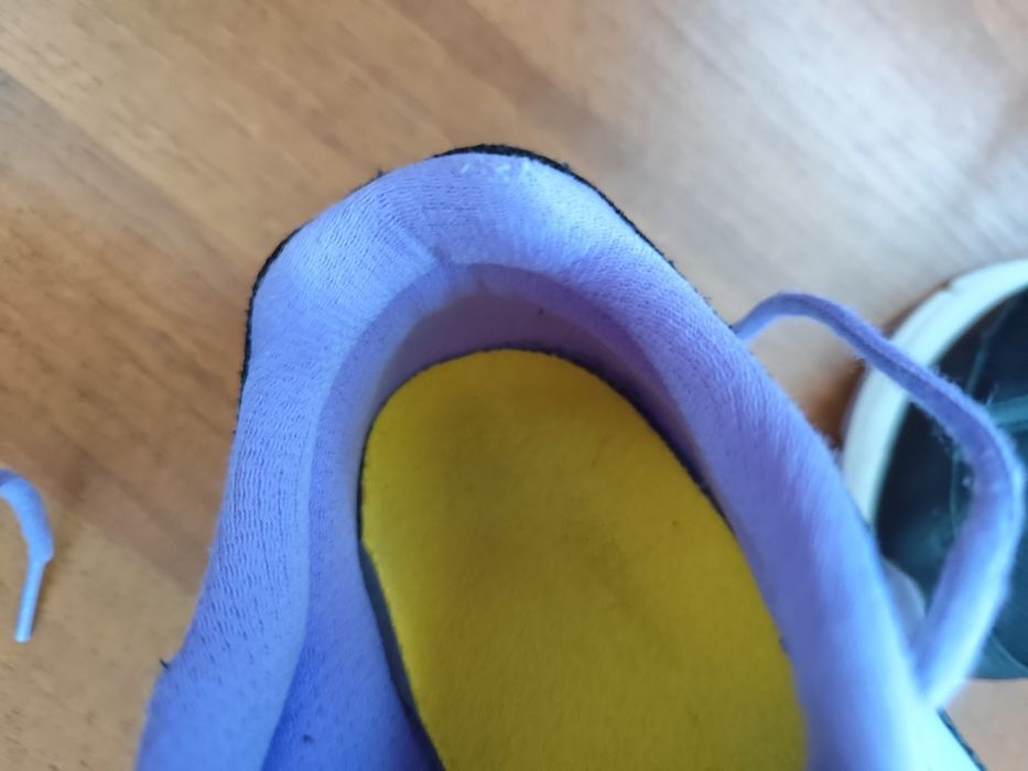 Кросовки NIKE...