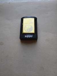 Бензиновая зажигалка Zippo Gold