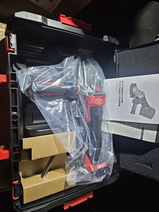 Milwaukee M18 FSAGF125XPDB szlifierka/kątówką/diax 125mm