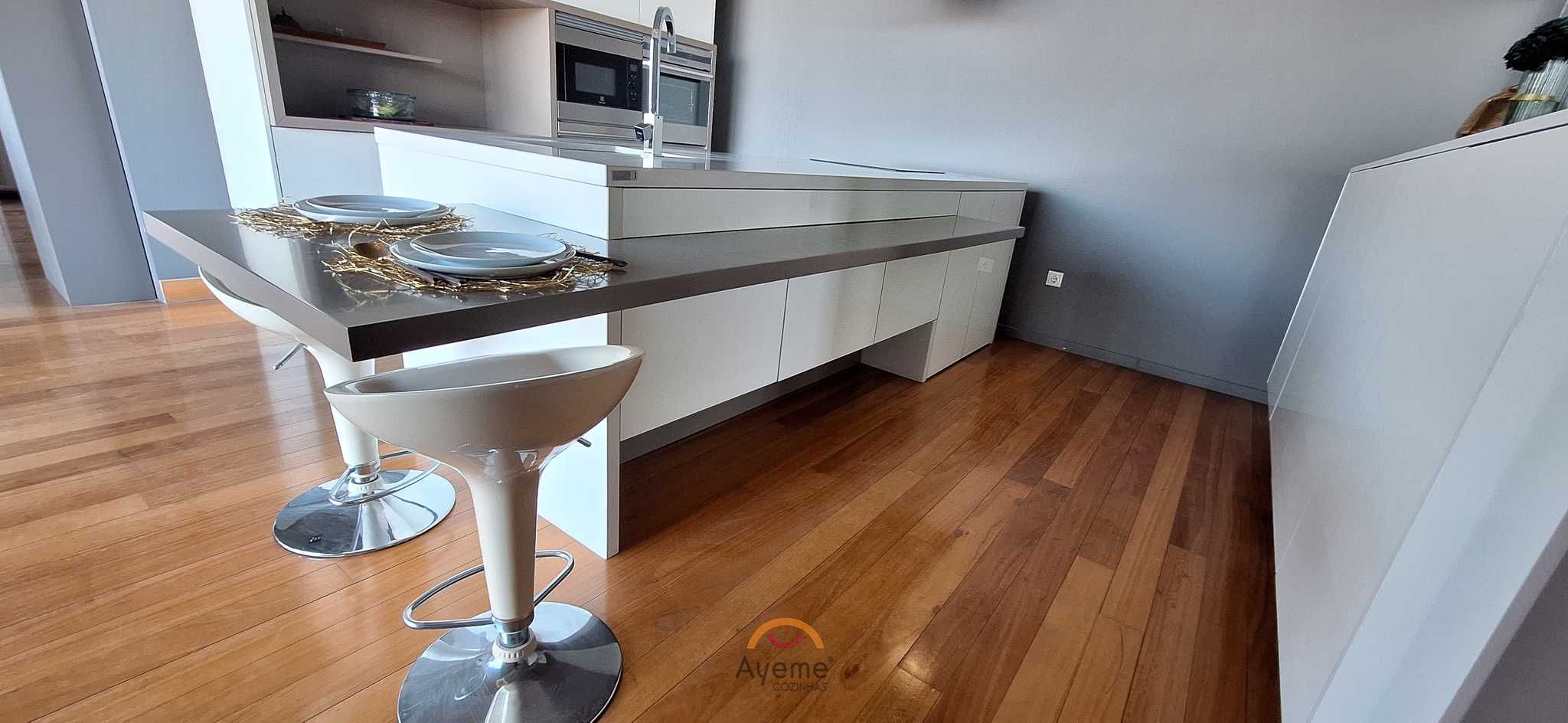Cozinha completa (modelo de showroom)