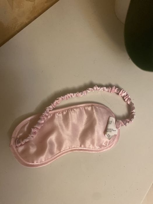 Шовкова Маска для сна розовий фламінго! Стан ідеальний!
