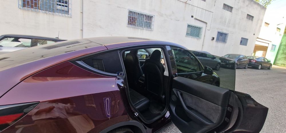 Tesla Model Y Long Range RWD