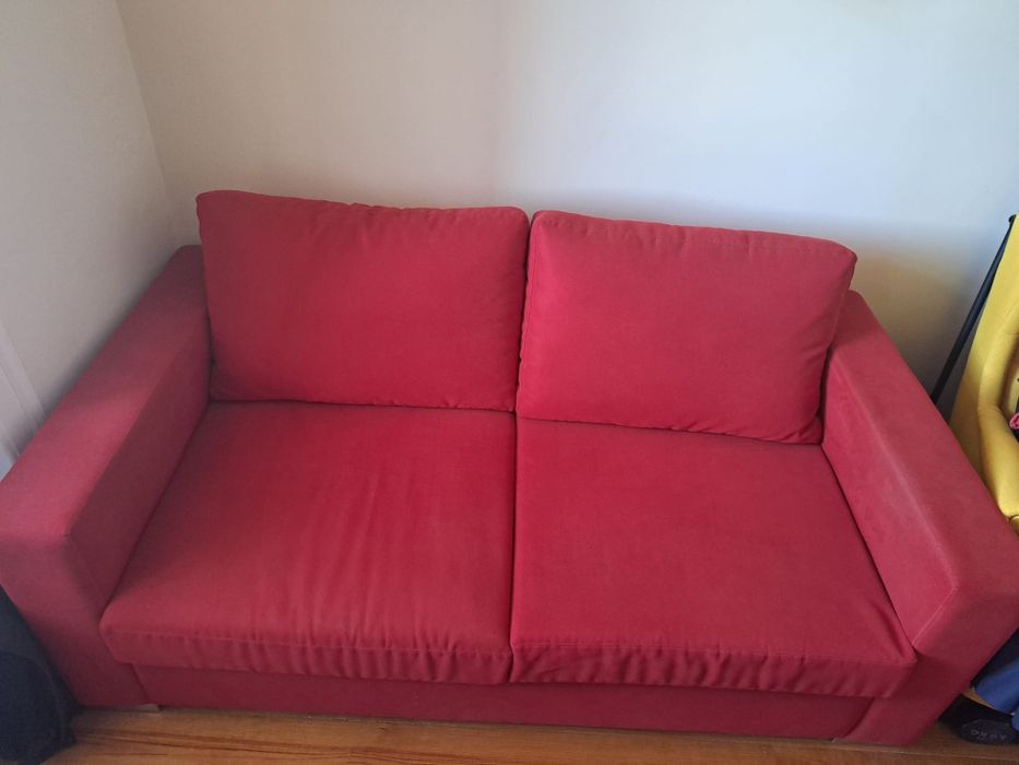 Sofá Vermelho (Sofá Cama) em excelente estado