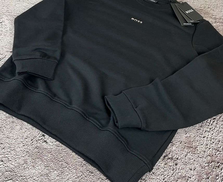 Світшот Hugo Boss.