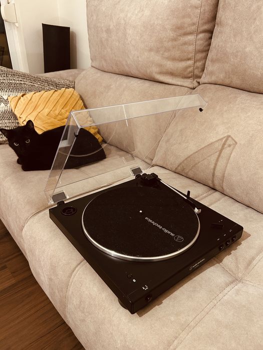 Audio‑Technica AT-LP60XBT - Leitor de Vinil - Nunca usado