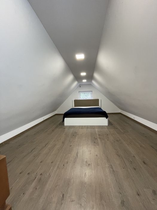 Оренда затишного, економного будинка на Осокорках. Вихід до води.