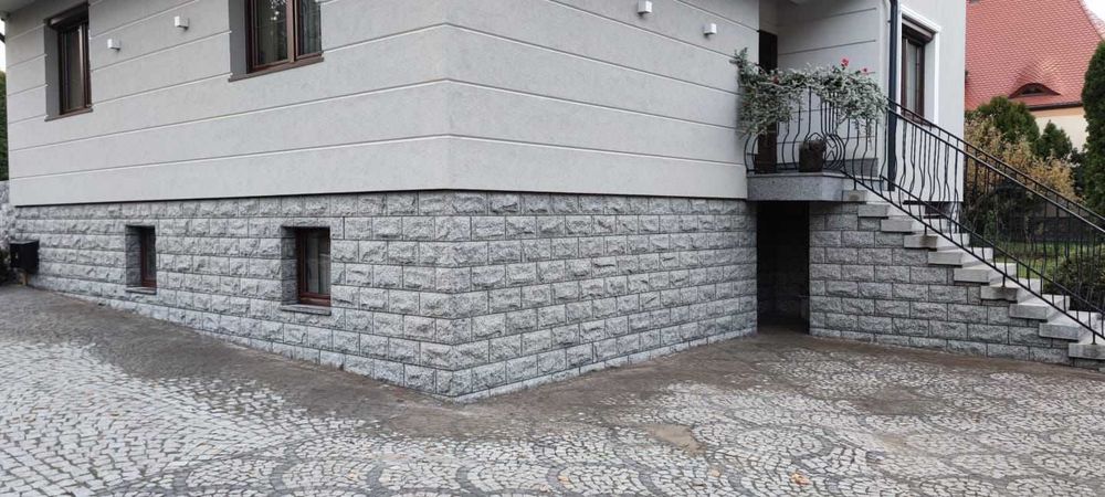 boniowka granitowa - elewacja z granitu