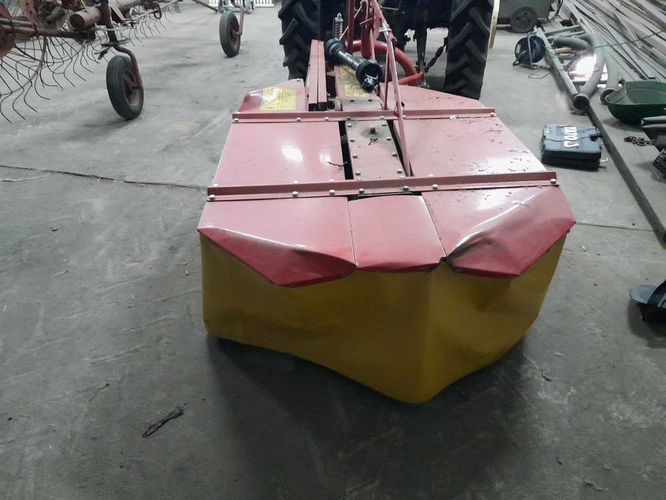 Kosiarka rotacyjna bębnowa Z042/4
