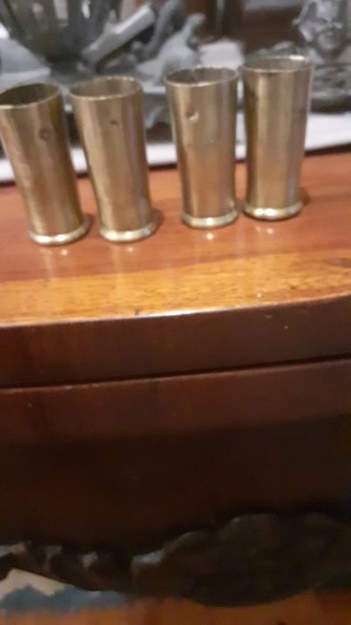 Pés em latão antigos para pernas de mesa em palito, em óptimo estado