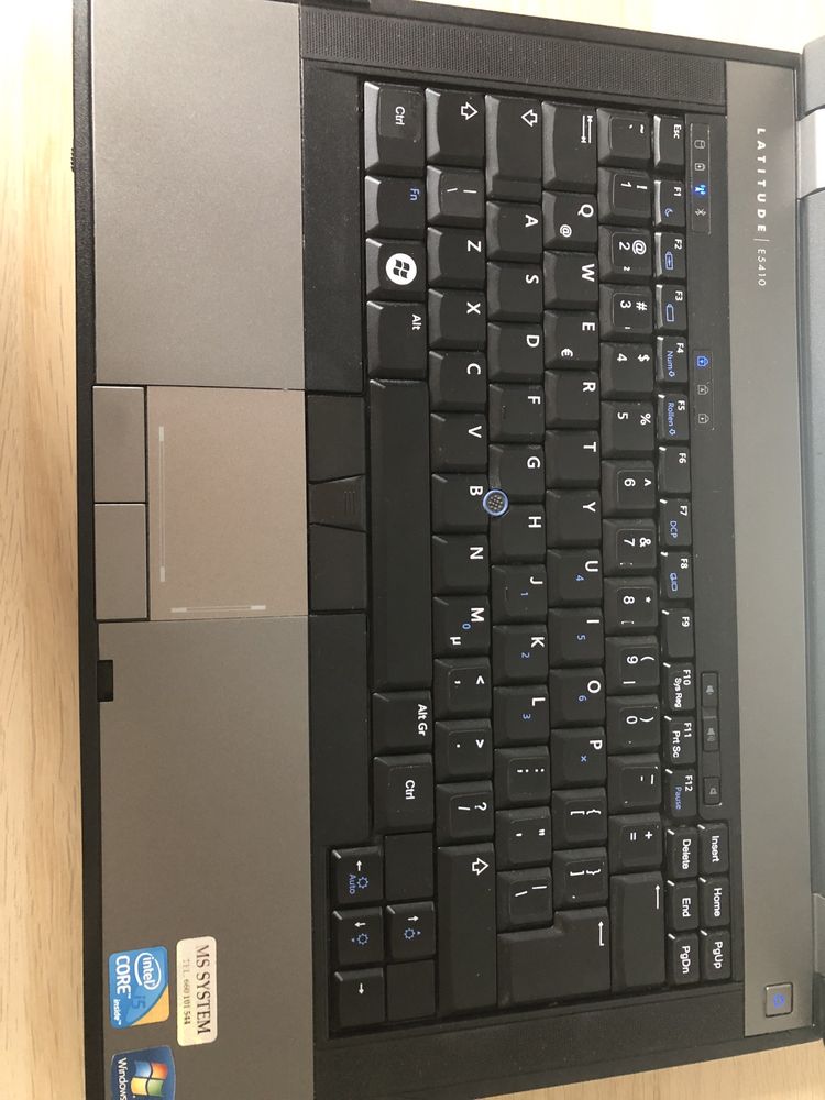 Dell E5410 / Core i5 2.66-3.2 GHz / SSD 512 GB / 4 GB Ram / Bluetooth