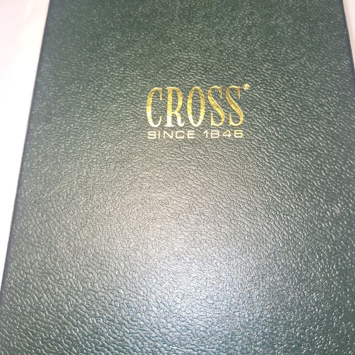 Sprzedam pióro wieczne plus dlgopis Cross