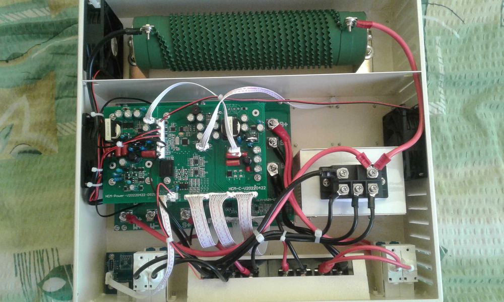 Regulator ładowania  24 V  MPPT   5 KW TURBINA / 5KW PV