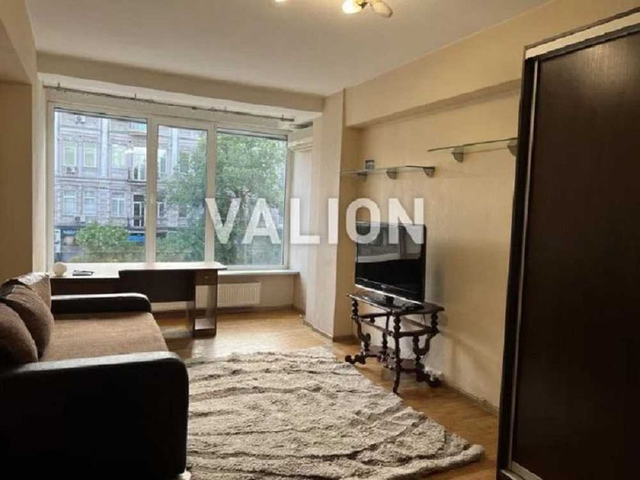 Продаж 2К квартири вул. В. Васильківська 51 м.Олімпійська, Центр