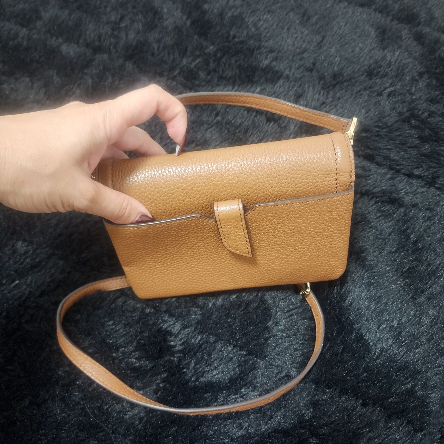 Michael Kors Jet Set Charm Small Phone Crossbody Bag
Jet Set Charm Sma