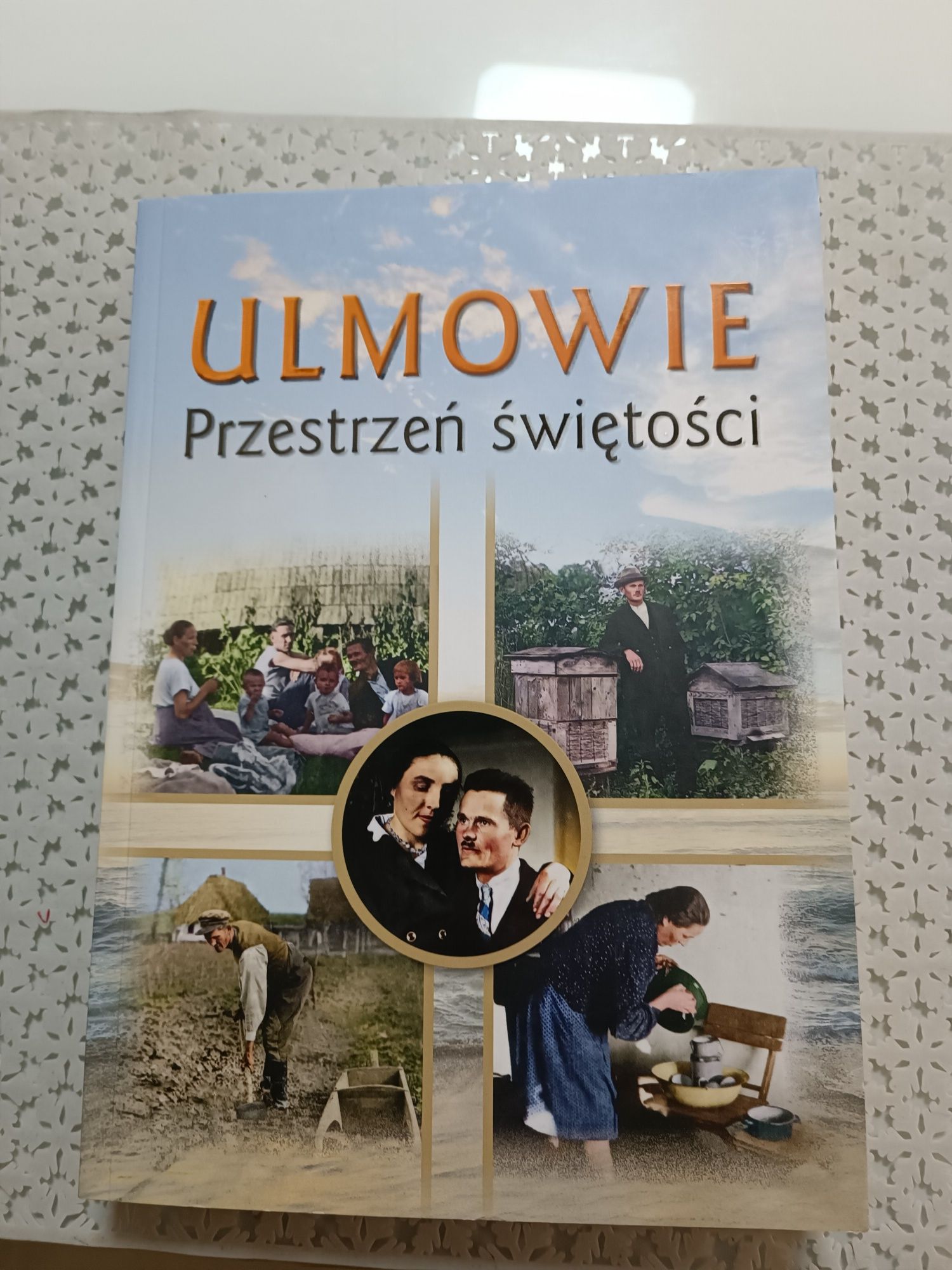 Książka, obraz  Rodzina Ulmanów