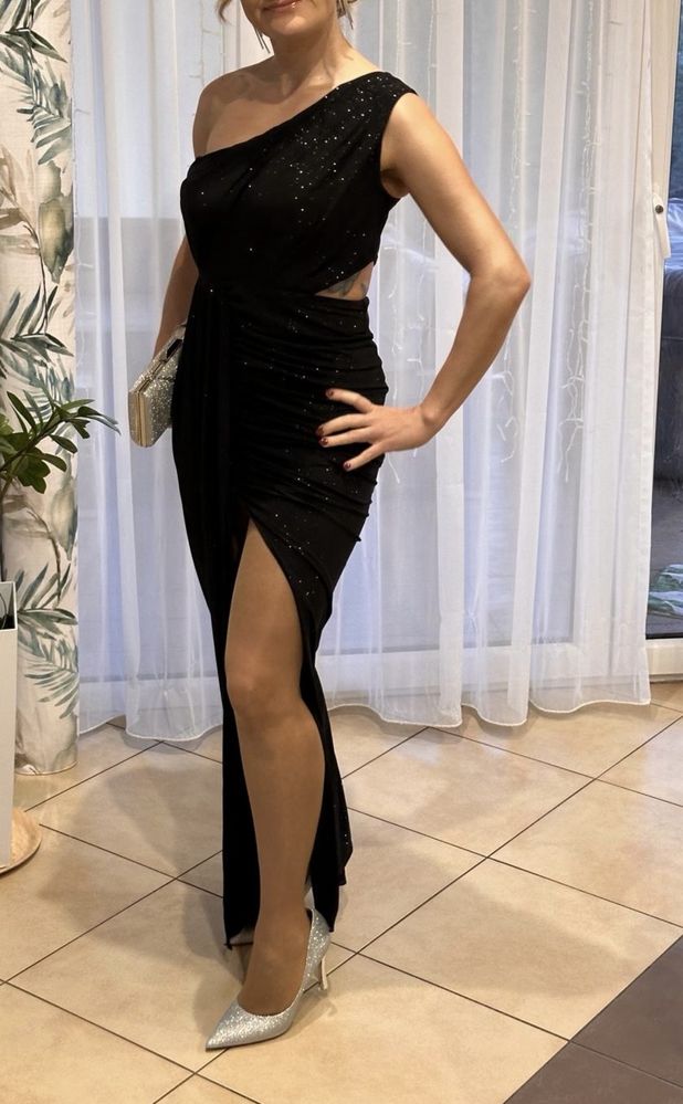 Czarna elegancka wieczorowa sukienka brokat z efektem wow s/ male l