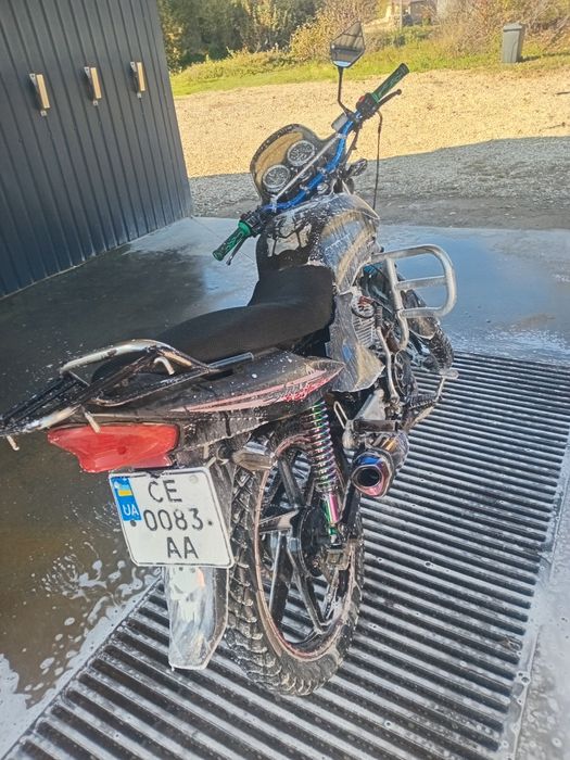 Мустангг 150 на повному ходу