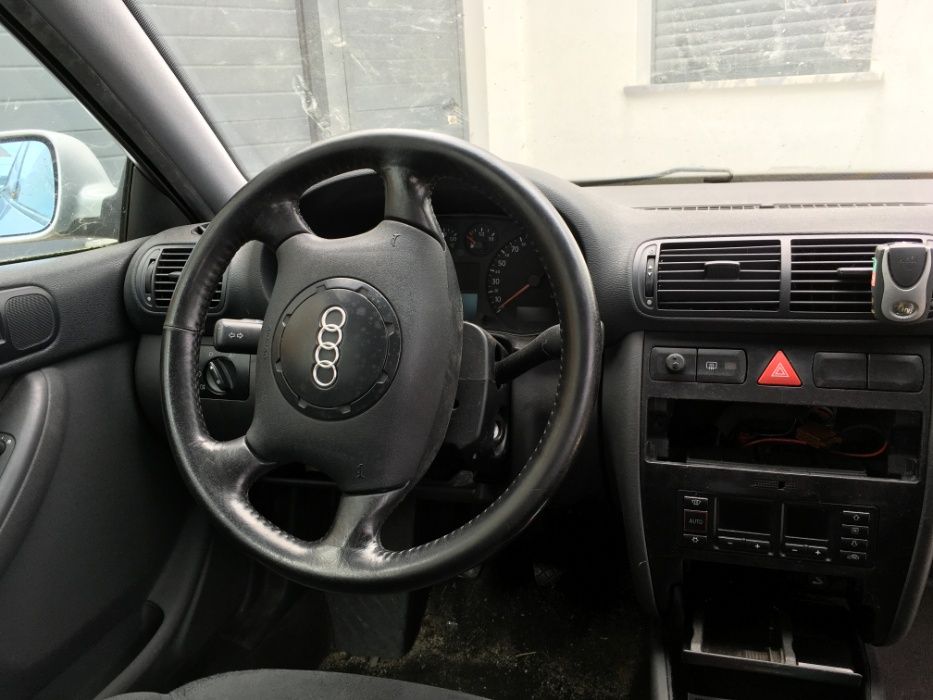 Audi A3 1.9 TDI 110cv (peças)