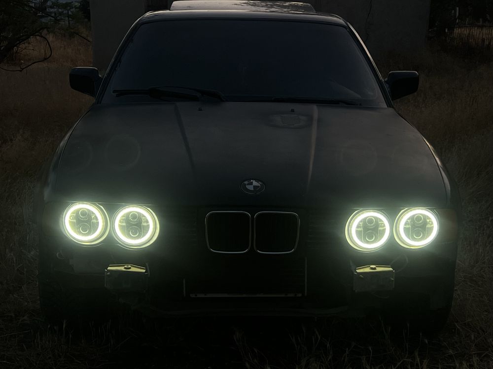 Продам BMW E34 2.0 (M50B20)