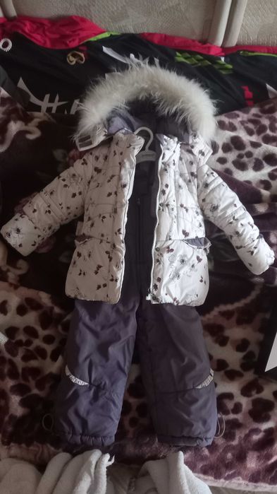 Зимовий комбінезон з курсткою.Зріст 86 см