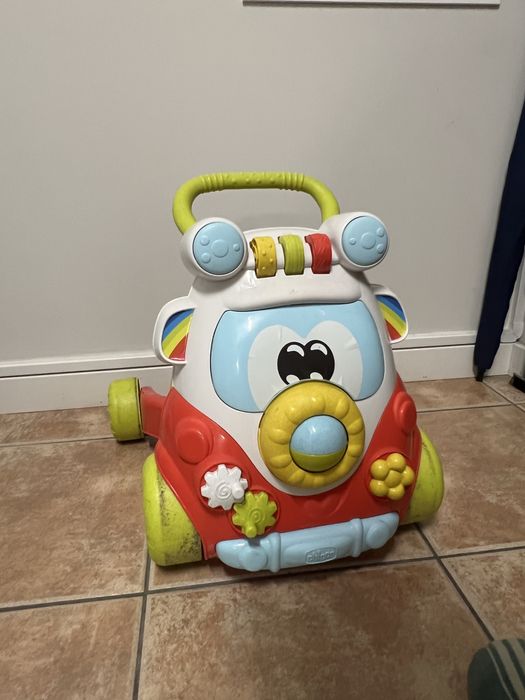 Andarilho para bebê chicco