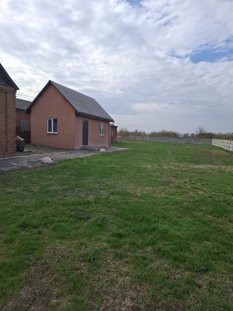 Продам комерційне приміщення