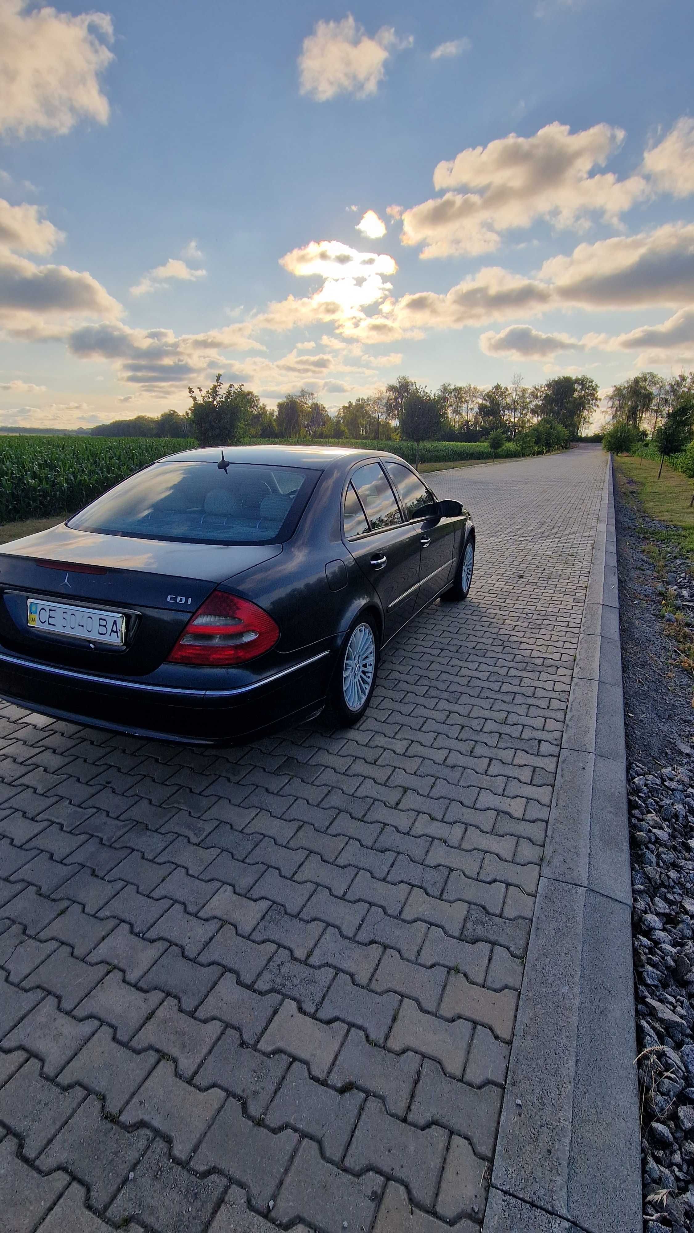 продам Mercedes-Benz E-Class 270cdi 2003