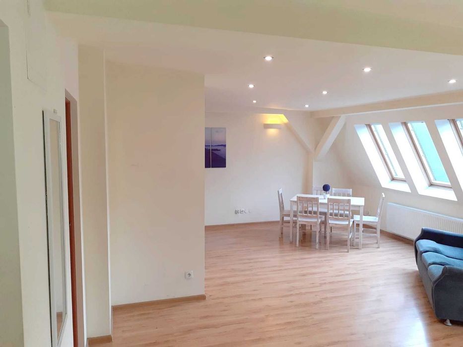 3 niezależne pokoje + salon Centrum 3800 zł z czynszem bez pośredników