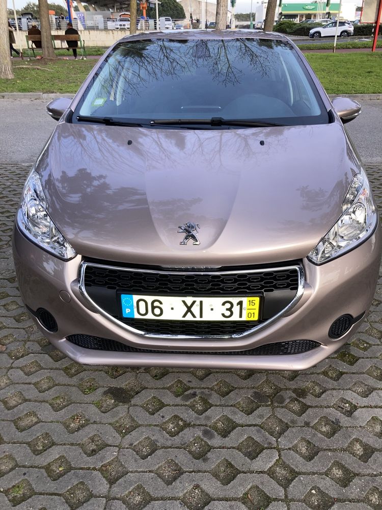 Venda - Peugeot 208 como Novo