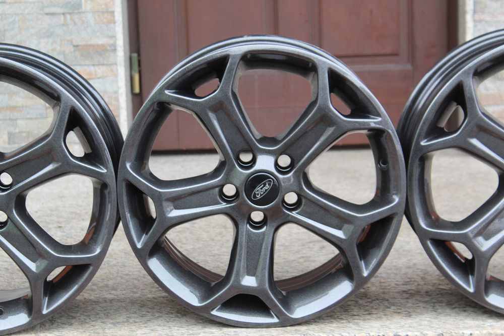 FORD Focus Mk3 Mk4 Kuga Mk1 Mk2 Mk3 Puma VOLVO 5x108 17'' 7,5J ET55
