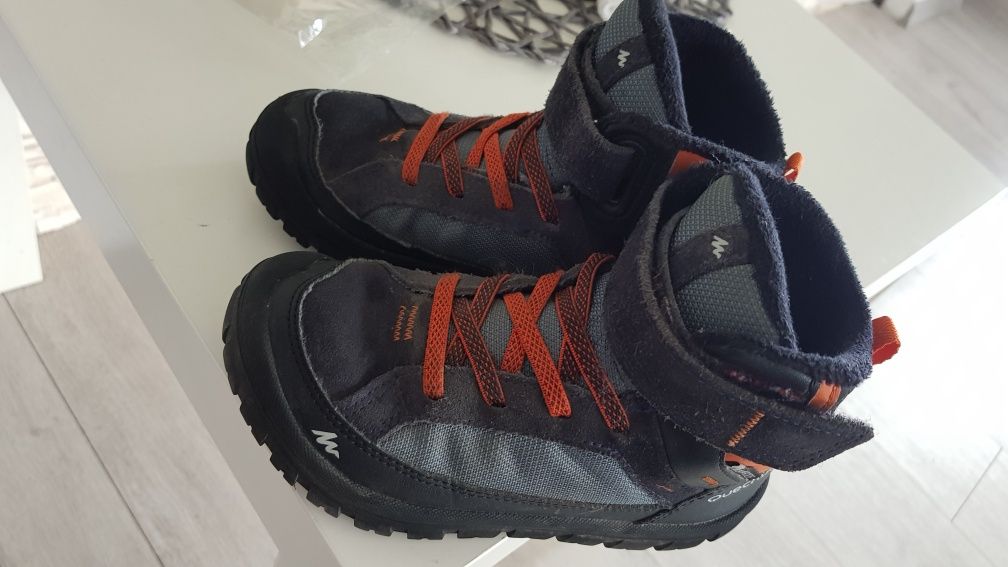 Buty turystyczne zimowe Sh500 warm mid Quechua  rozmiar 29 i 31