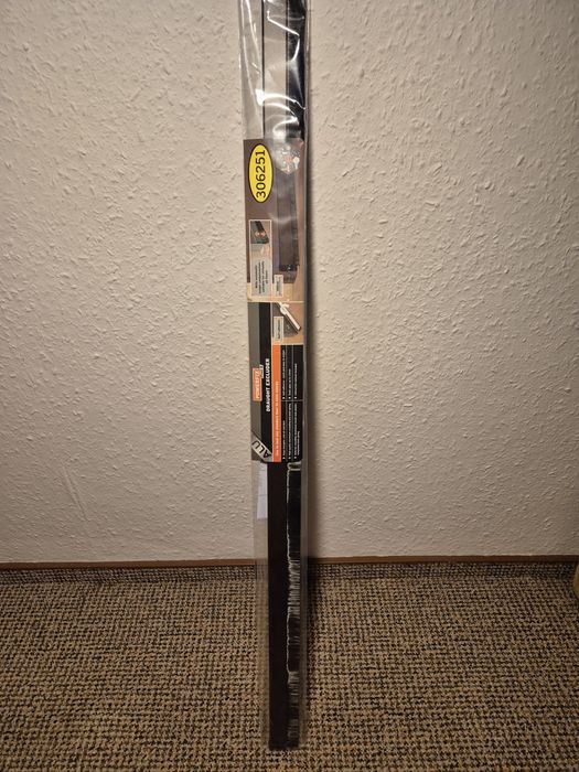 Listwa uszczelniająca szczotka uszczelka drzwiowa 100cma